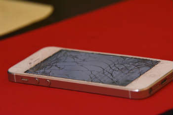 iphone Screen Shattered